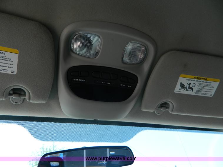 image for item G7887 2005 Dodge Dakota SLT pickup truck