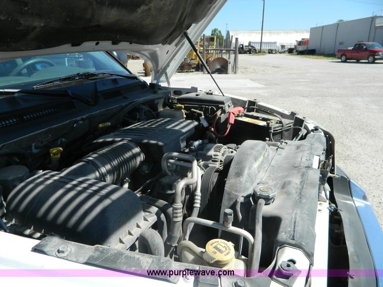 image for item G7887 2005 Dodge Dakota SLT pickup truck