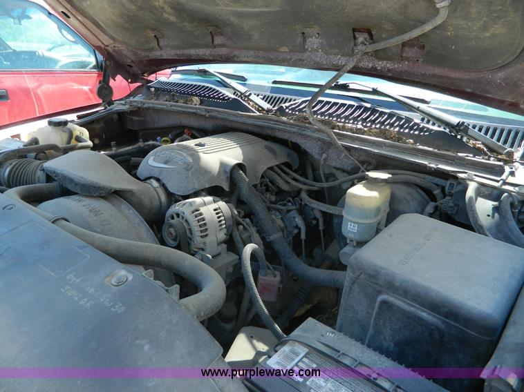 image for item G7889 2002 GMC Sierra 1500 Z71 pickup truck