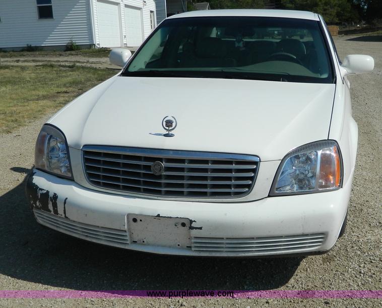 image for item G7941 2000 Cadillac DeVille