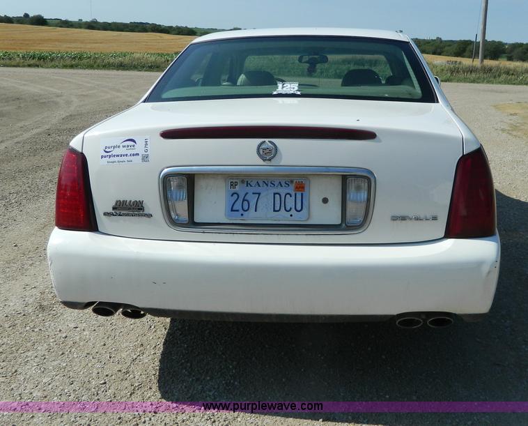 image for item G7941 2000 Cadillac DeVille
