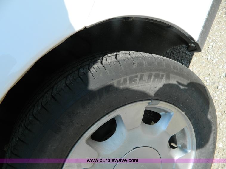 image for item G7941 2000 Cadillac DeVille