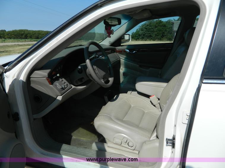 image for item G7941 2000 Cadillac DeVille