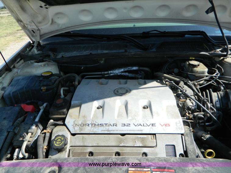 image for item G7941 2000 Cadillac DeVille