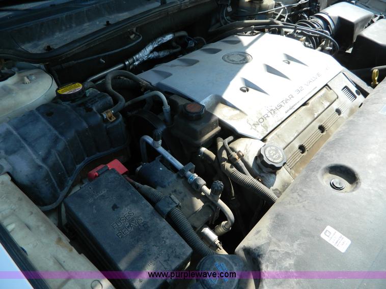 image for item G7941 2000 Cadillac DeVille