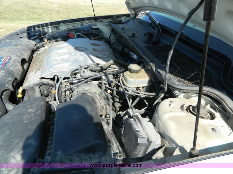 image for item G7941 2000 Cadillac DeVille