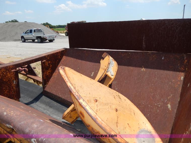 image for item H3013 Morgan concrete conveyor