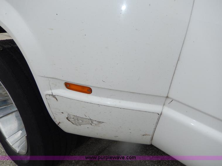 image for item H3014 1996 Chevrolet Cheyenne 3500 pickup truck