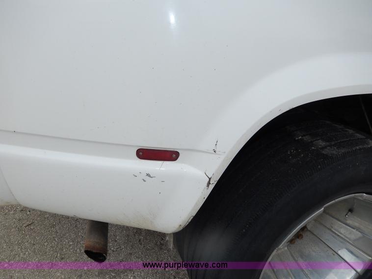 image for item H3014 1996 Chevrolet Cheyenne 3500 pickup truck