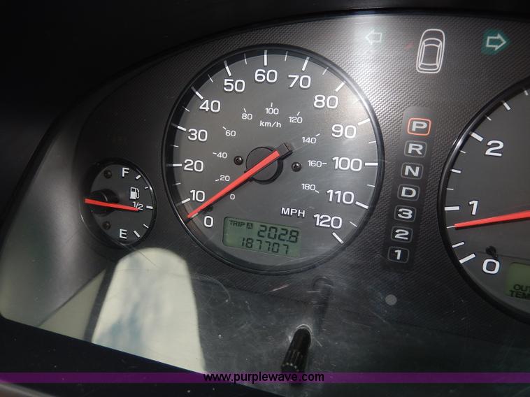 image for item H3019 2002 Subaru Outback