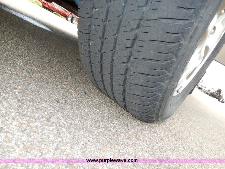 image for item H3019 2002 Subaru Outback