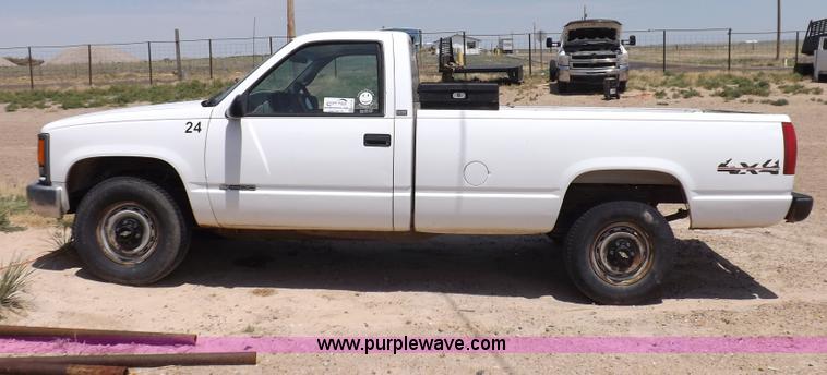 image for item H7171 1997 Chevrolet Cheyenne 1500 pickup truck