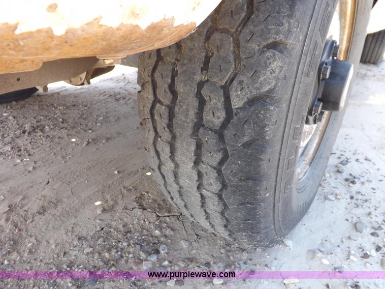 image for item H7171 1997 Chevrolet Cheyenne 1500 pickup truck