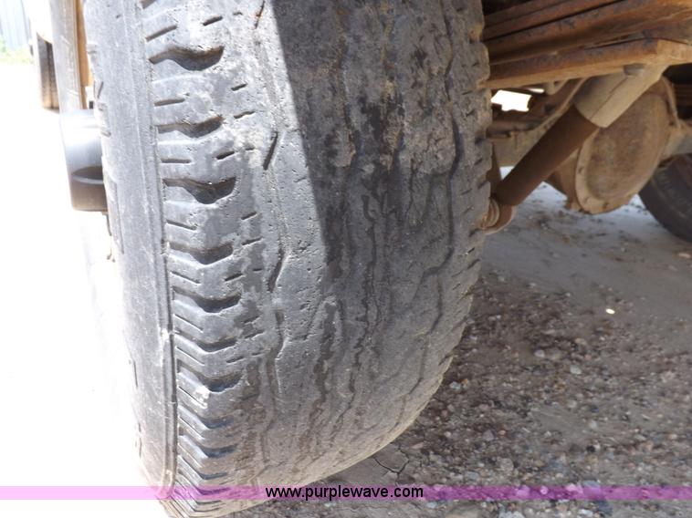 image for item H7171 1997 Chevrolet Cheyenne 1500 pickup truck