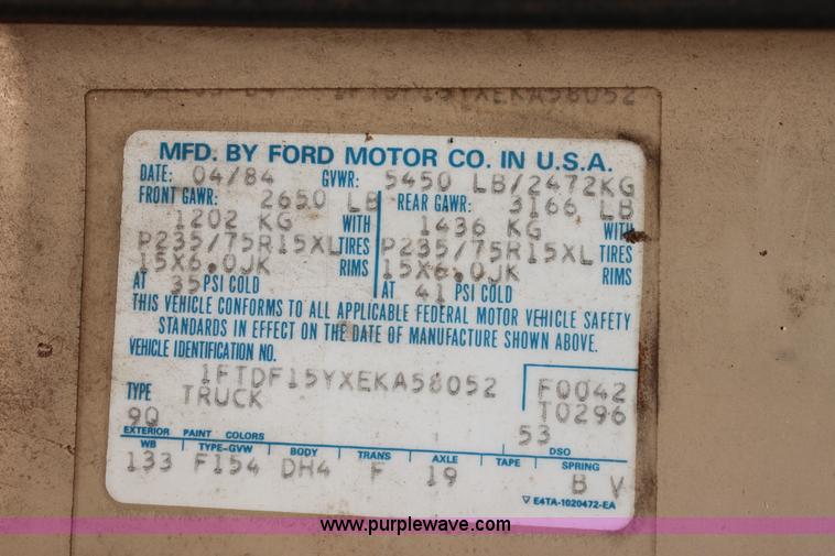 image for item H7386 1984 Ford F150 pickup truck