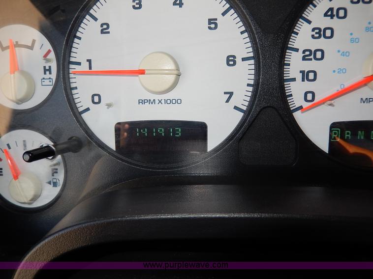 image for item I4458 2005 Dodge Ram 1500 pickup truck