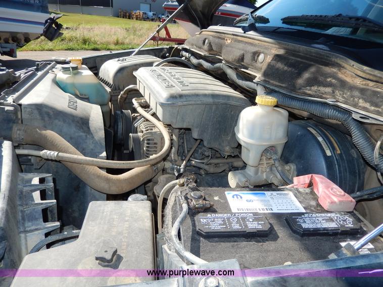 image for item I4458 2005 Dodge Ram 1500 pickup truck