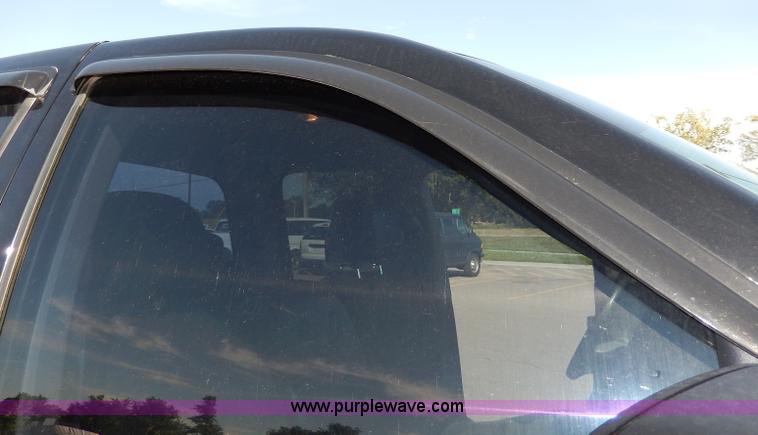 image for item I4458 2005 Dodge Ram 1500 pickup truck