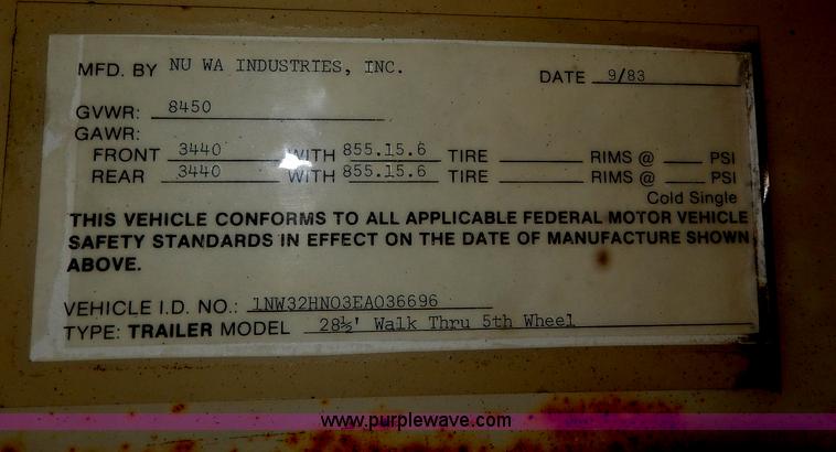 image for item I4470 1984 Nuwa Hitchhiker 28.5' fifth wheel camper