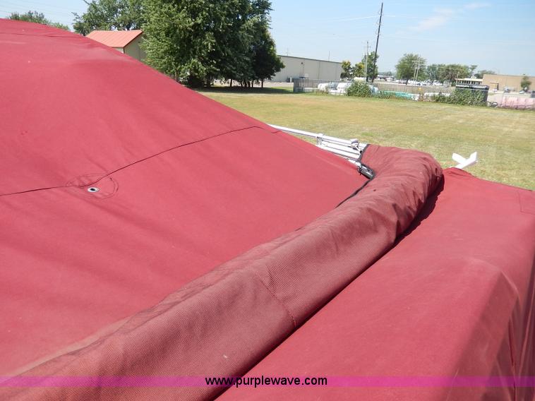 image for item I4471 1989 Four Winns 245 Vista boat