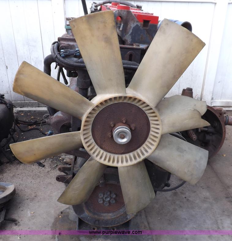 image for item I7710 Cummins N14 six cylinder diesel engine