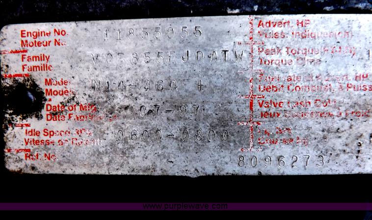 image for item I7710 Cummins N14 six cylinder diesel engine