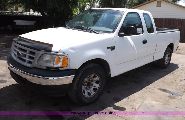 image for item I7714 1999 Ford F250 SuperCab pickup truck