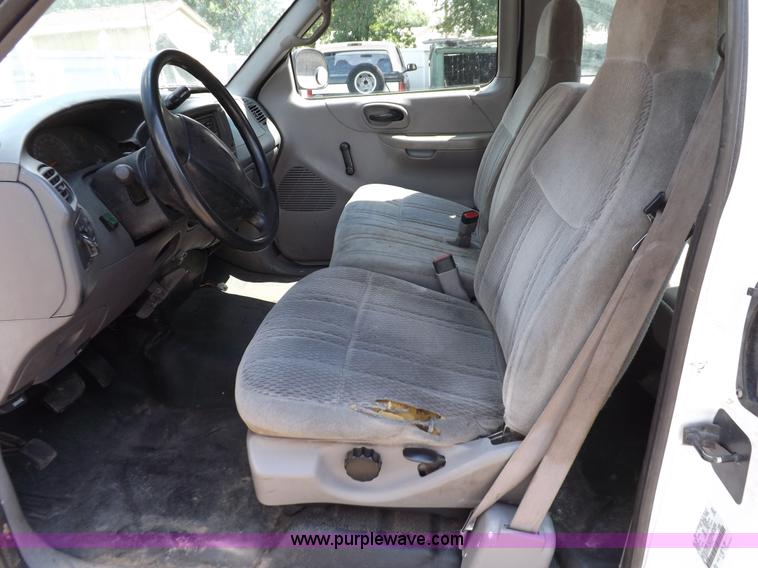 image for item I7714 1999 Ford F250 SuperCab pickup truck