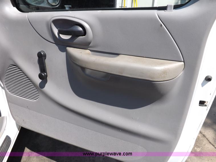 image for item I7714 1999 Ford F250 SuperCab pickup truck