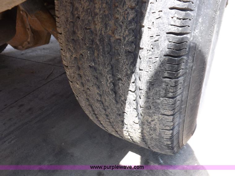 image for item I7714 1999 Ford F250 SuperCab pickup truck