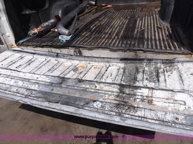 image for item I7714 1999 Ford F250 SuperCab pickup truck