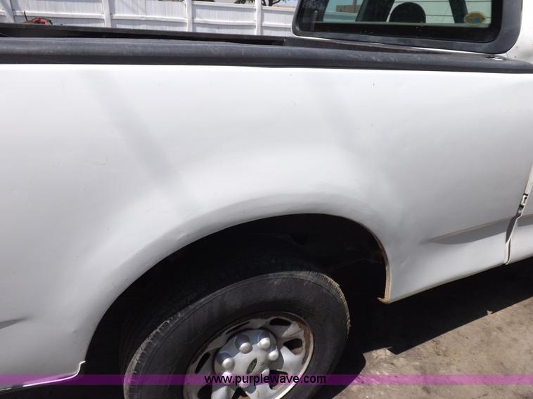 image for item I7714 1999 Ford F250 SuperCab pickup truck