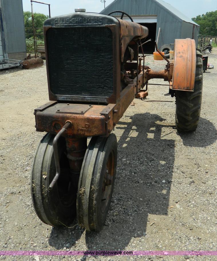 image for item Y9009 1934 Allis Chalmers WC tractor