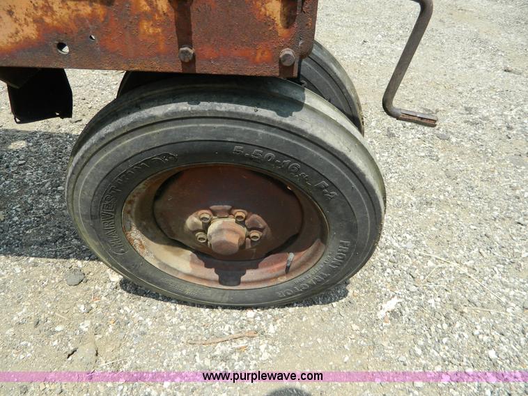 image for item Y9009 1934 Allis Chalmers WC tractor