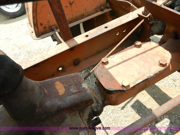 image for item Y9009 1934 Allis Chalmers WC tractor