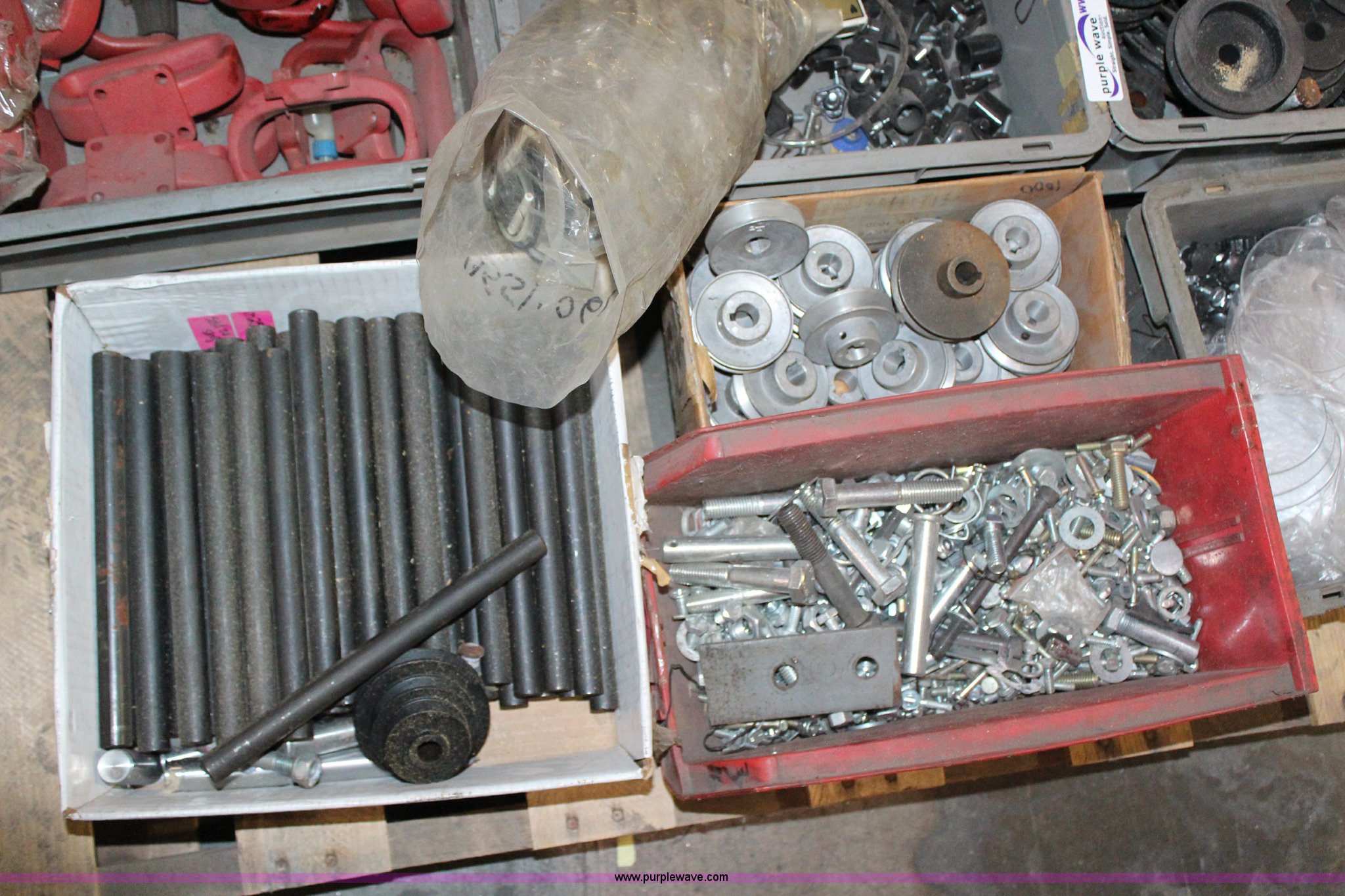 Assorted parts in Spring Hill, KS Item AU9155 sold Purple Wave