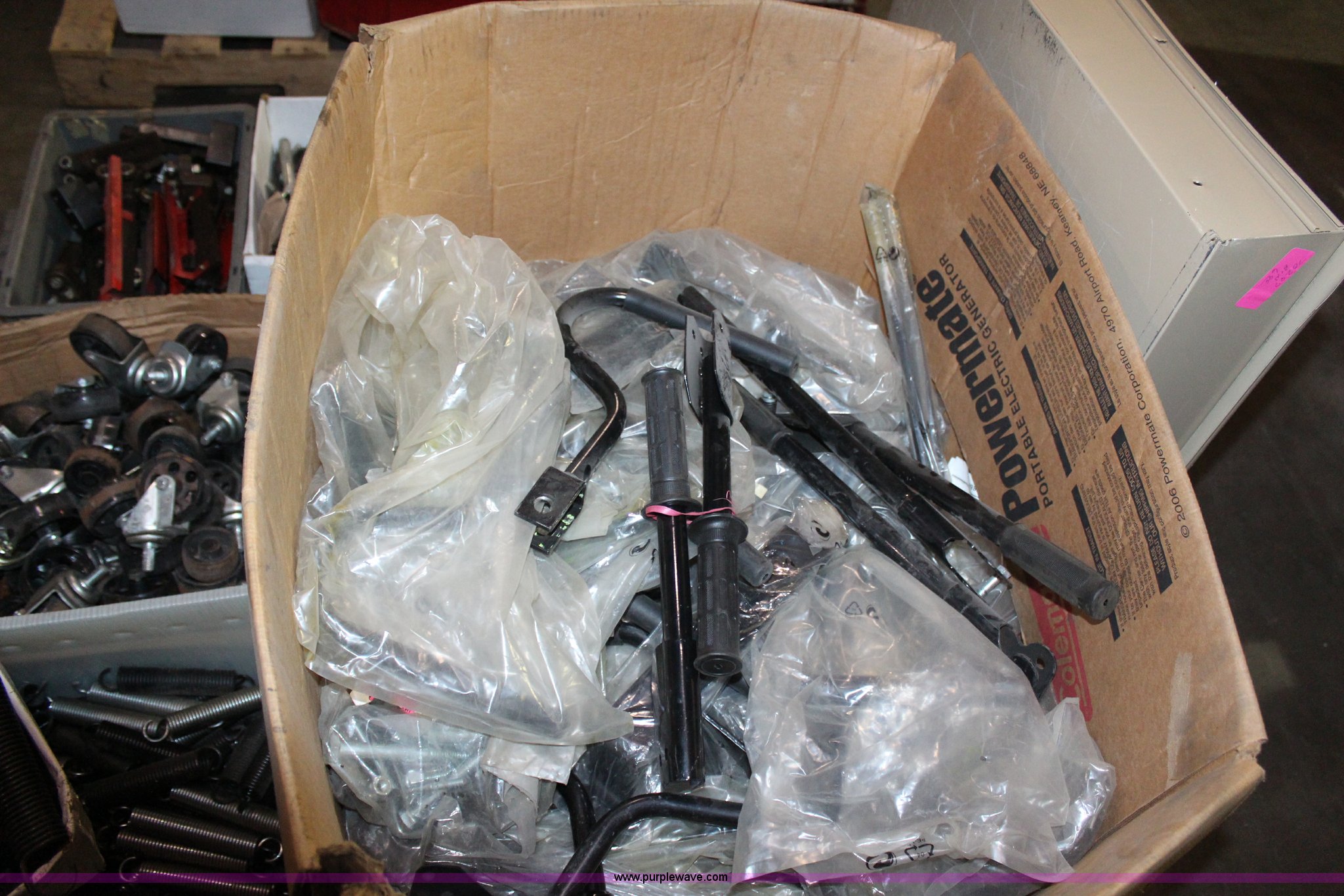 Assorted parts in Spring Hill, KS Item AU9156 sold Purple Wave