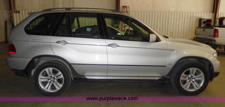 image for item I4474 2005 BMW X5 SUV<br />Non-repairable title, parts only
