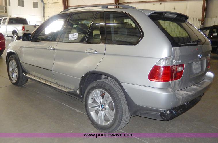 image for item I4474 2005 BMW X5 SUV<br />Non-repairable title, parts only