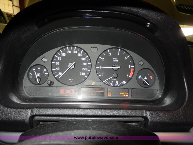 image for item I4474 2005 BMW X5 SUV<br />Non-repairable title, parts only