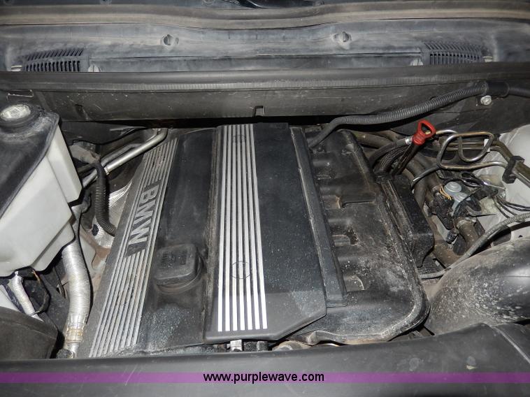 image for item I4474 2005 BMW X5 SUV<br />Non-repairable title, parts only