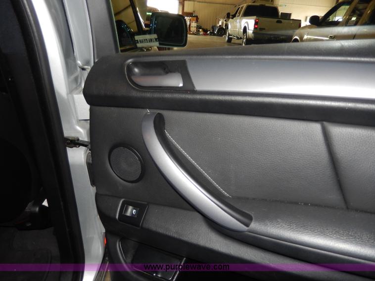 image for item I4474 2005 BMW X5 SUV<br />Non-repairable title, parts only