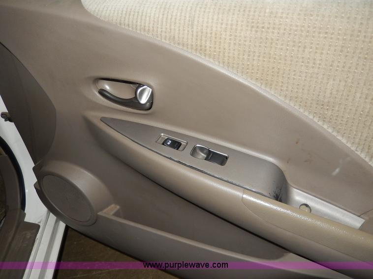 image for item I4475 2003 Nissan Altima <br />Non-repairable title, parts only