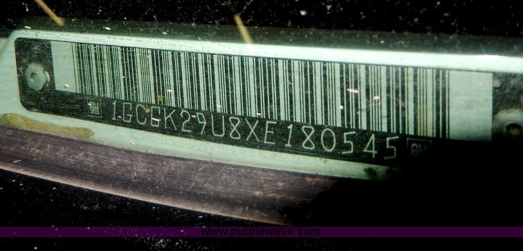 image for item I4476 1999 Chevrolet Silverado 2500 LS Extended Cab pickup truck