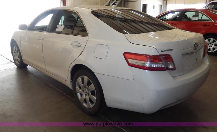 image for item I4477 2011 Toyota Camry LE <br />Non-repairable title, parts only