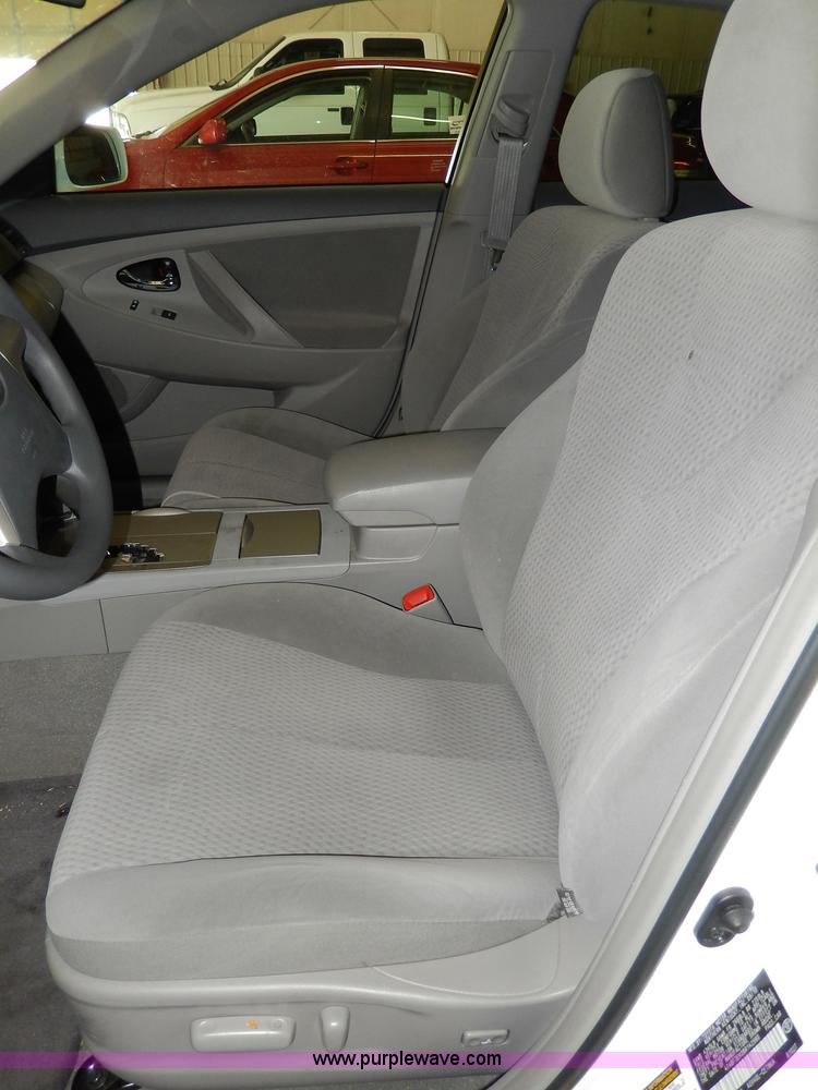 image for item I4477 2011 Toyota Camry LE <br />Non-repairable title, parts only