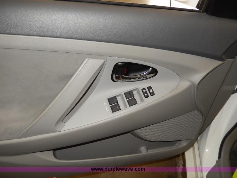 image for item I4477 2011 Toyota Camry LE <br />Non-repairable title, parts only