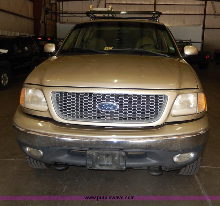 image for item I4479 1999 Ford F150 XLT SuperCab pickup truck