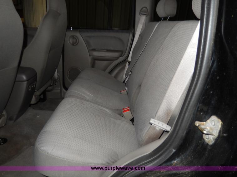 image for item I4480 2002 Jeep Liberty Sport SUV