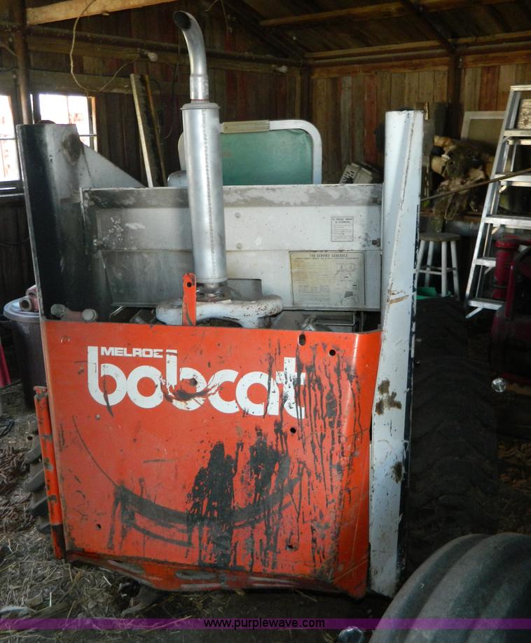 image for item AD9218 1977 Bobcat 720 skid steer